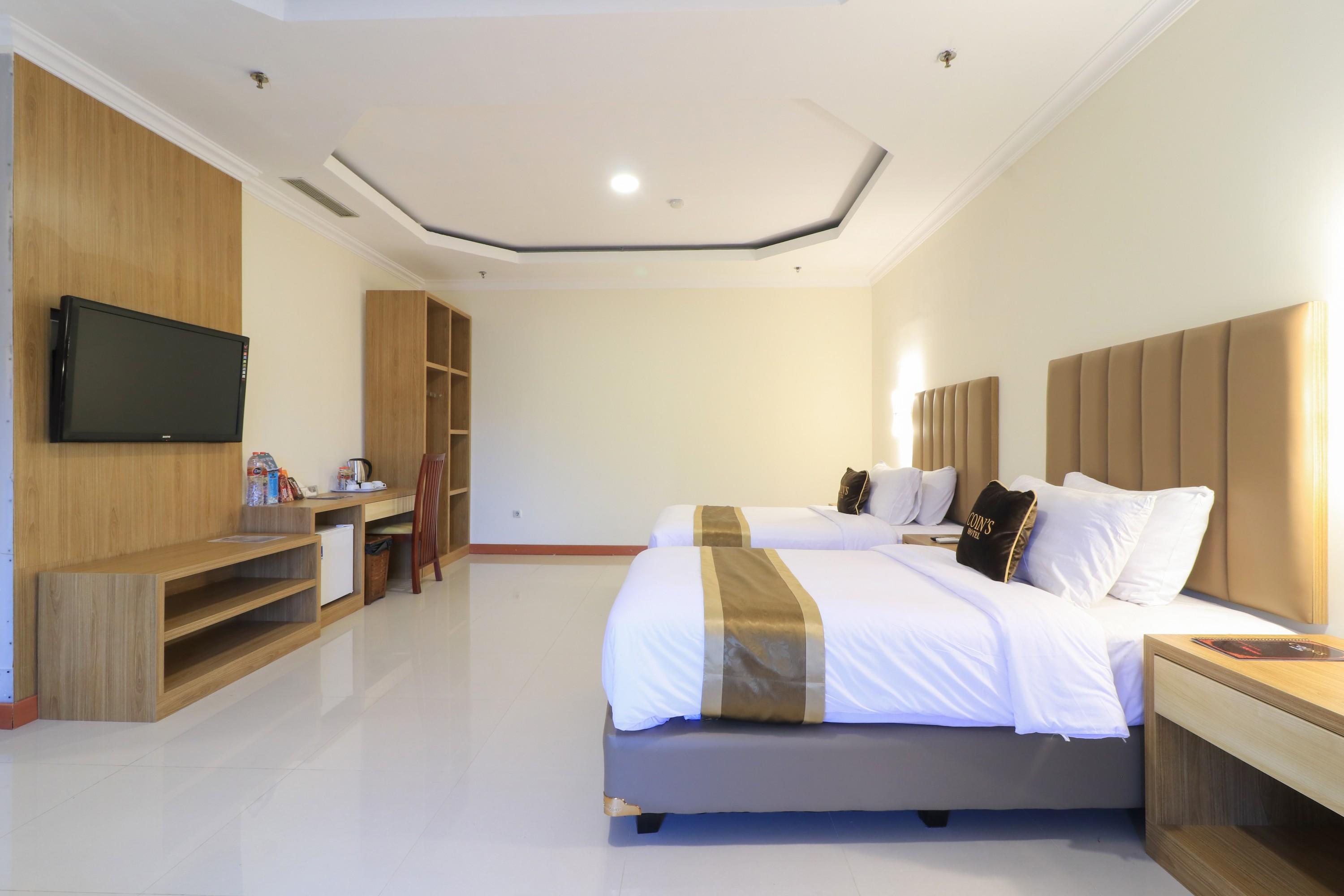 Coins Hotel Jakarta Exterior photo