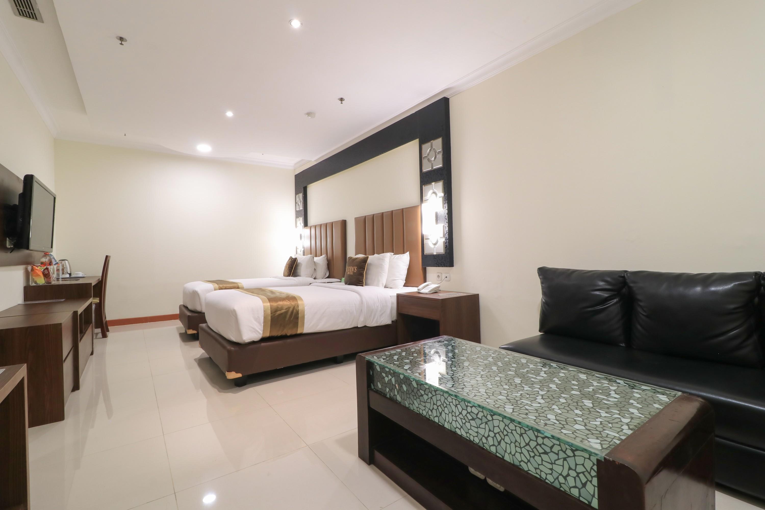 Coins Hotel Jakarta Exterior photo